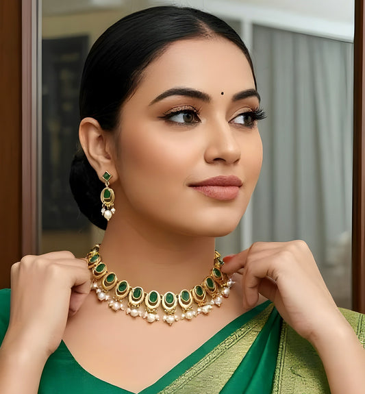 Royal Green Stone Pearl Gold-Plated Necklace Set